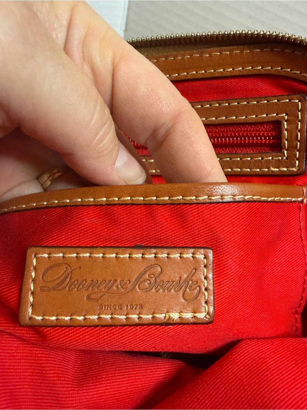 Dooney & Bourke Pebble Grain Leather Dome Satchel Tan Brown Zip Bag - Picture 8 of 16